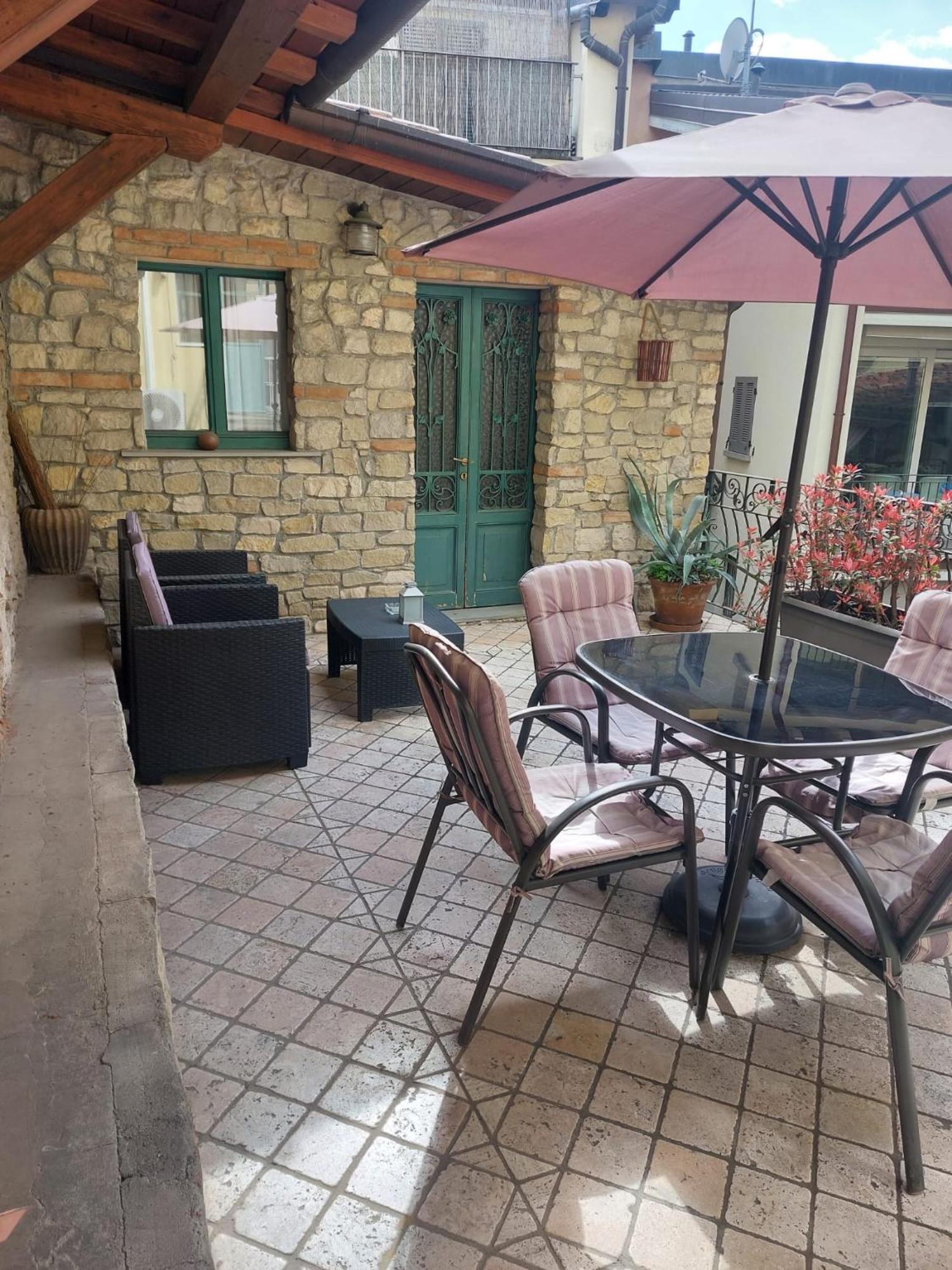 הוילה ברגמו La Casa Nel Borgo מראה חיצוני תמונה